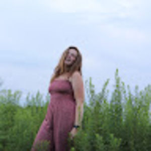 Meet your Posher, Ella